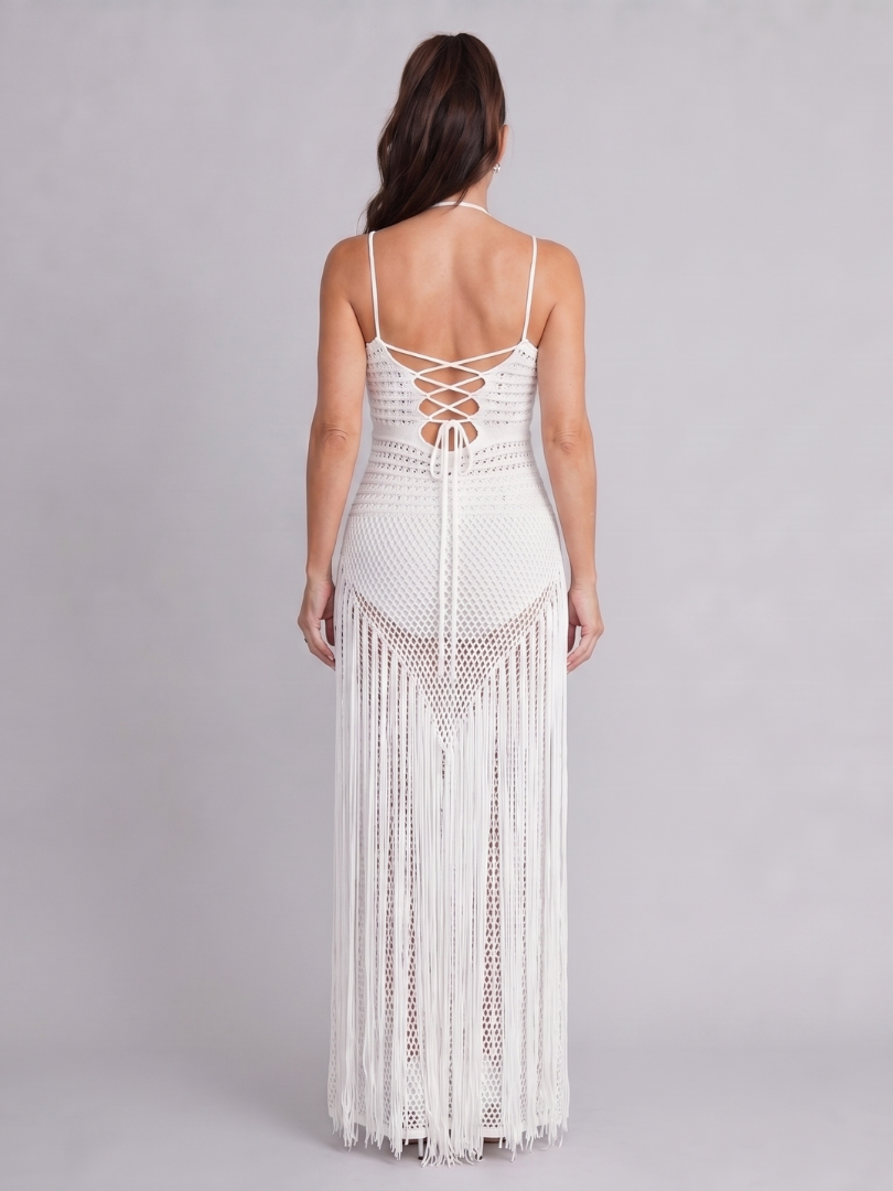Zephyra | Vestido Maxi de Ganchillo con Detalle de Flecos en Cuello Halter