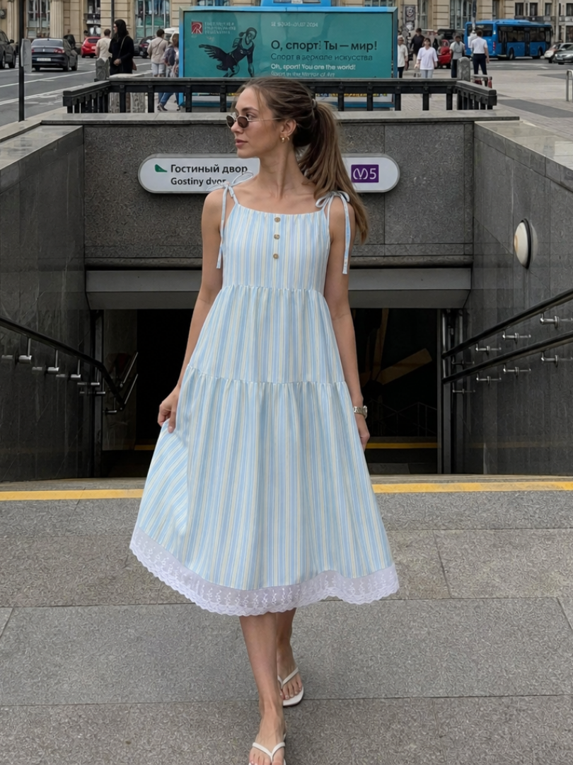 Nathalia | Vestido Midi sin Mangas con Tirantes de Lazo y Patrón de Rayas