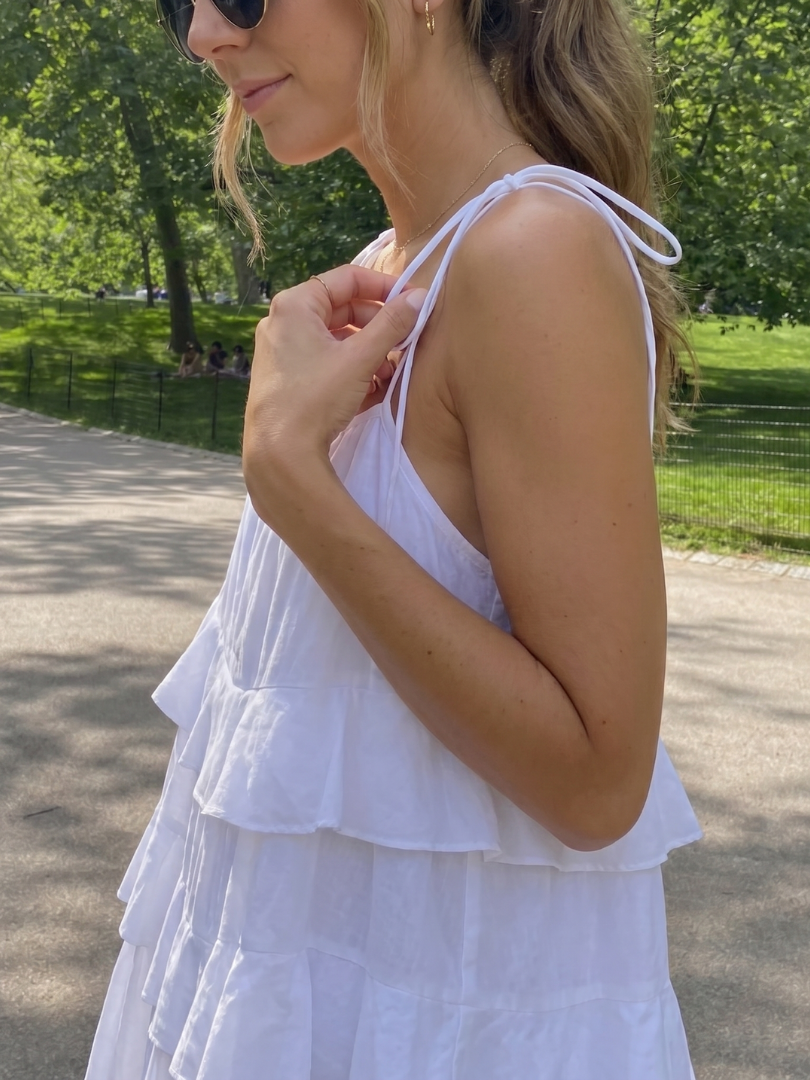 Sowan | Vestido Mini con Capas de Volantes y Corte Relajado