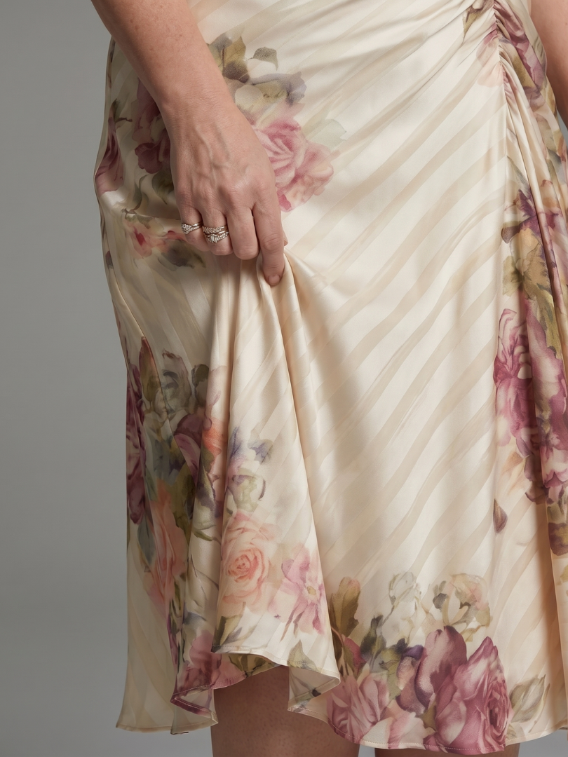 Katarina | Vestido midi de manga flutter con estampado floral y rayas